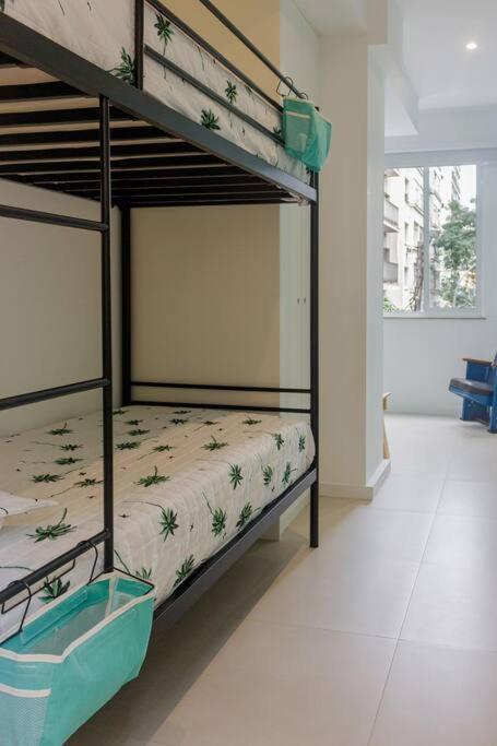 Apartamento Um Cantinho Tranquilo Em Copacabana!