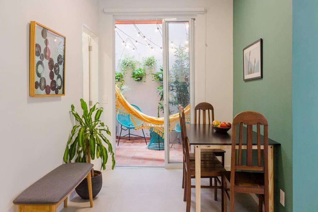 Apartamento Um Cantinho Tranquilo Em Copacabana!